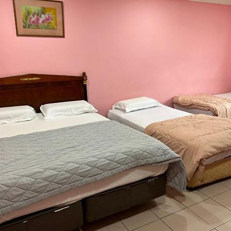 Hotel Cahaya Танджунг Малим Екстериор снимка