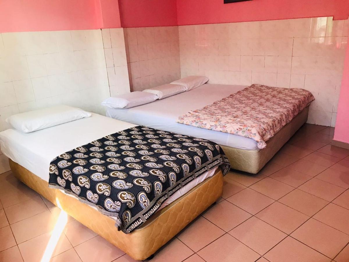 Hotel Cahaya Танджунг Малим Екстериор снимка