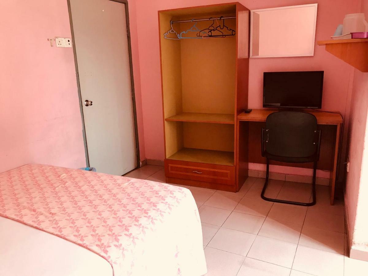 Hotel Cahaya Танджунг Малим Екстериор снимка