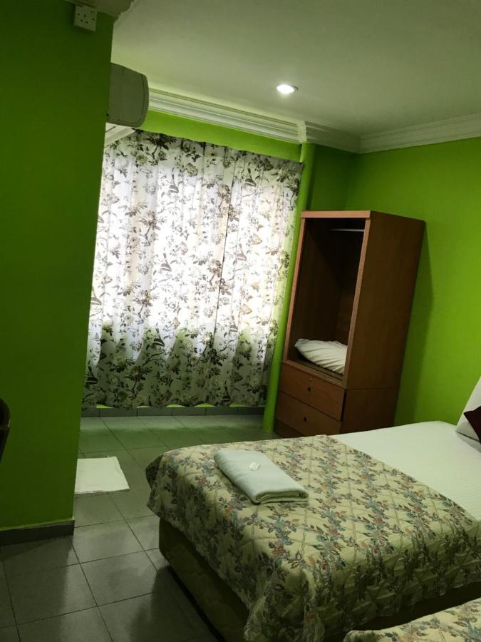Hotel Cahaya Танджунг Малим Екстериор снимка
