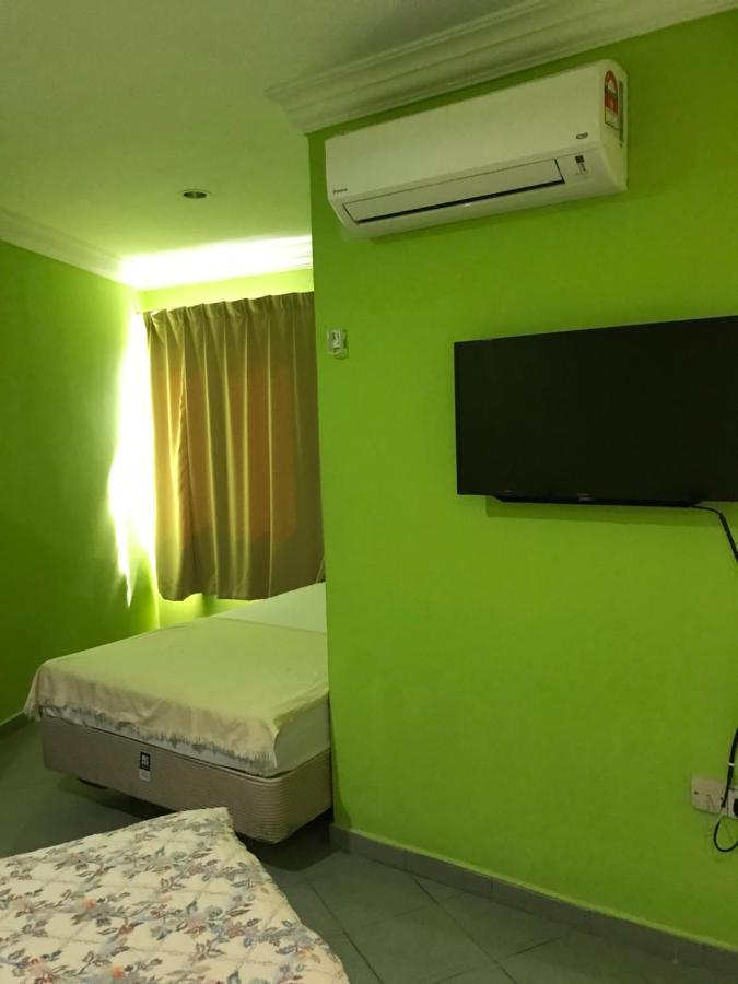 Hotel Cahaya Танджунг Малим Екстериор снимка